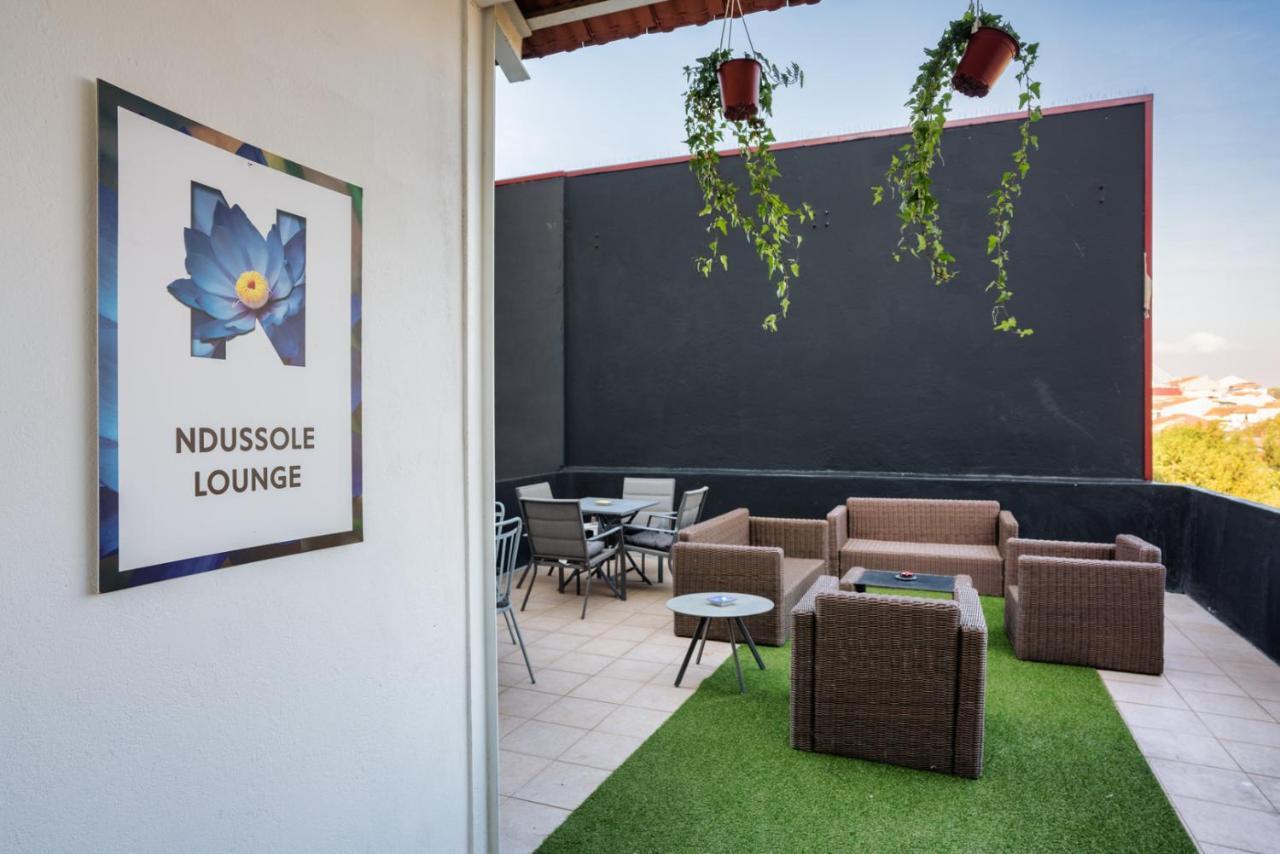 Ndussole Guest House Porto Buitenkant foto
